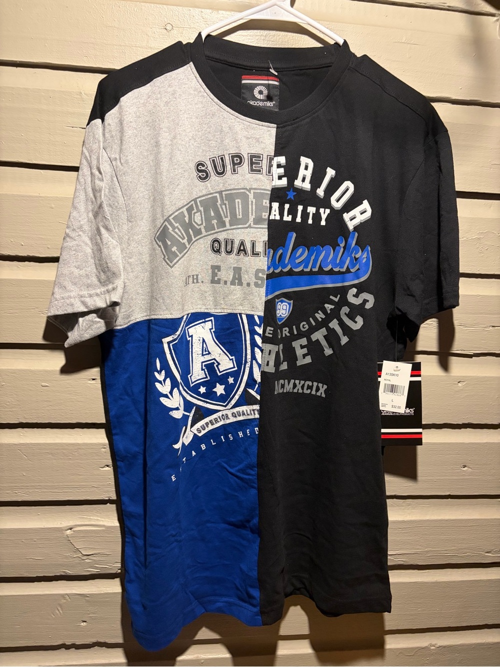 Akademiks brand Color Block Graphic T-Shirt Black /blue Streetwear size large